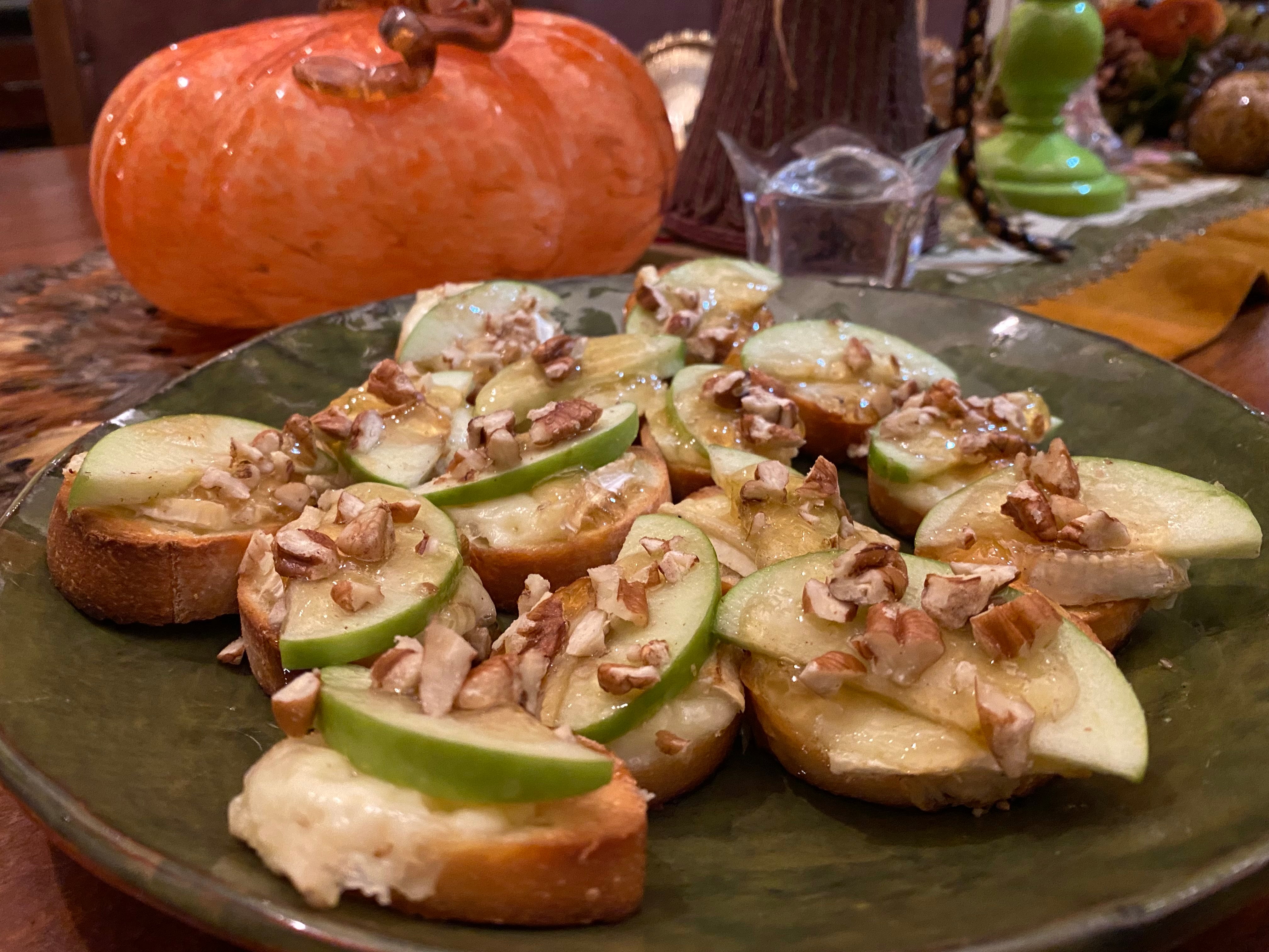 Jack's Fall Favorite: Cappadona Ranch Mesquite Bean Apple Brie Crostinis!