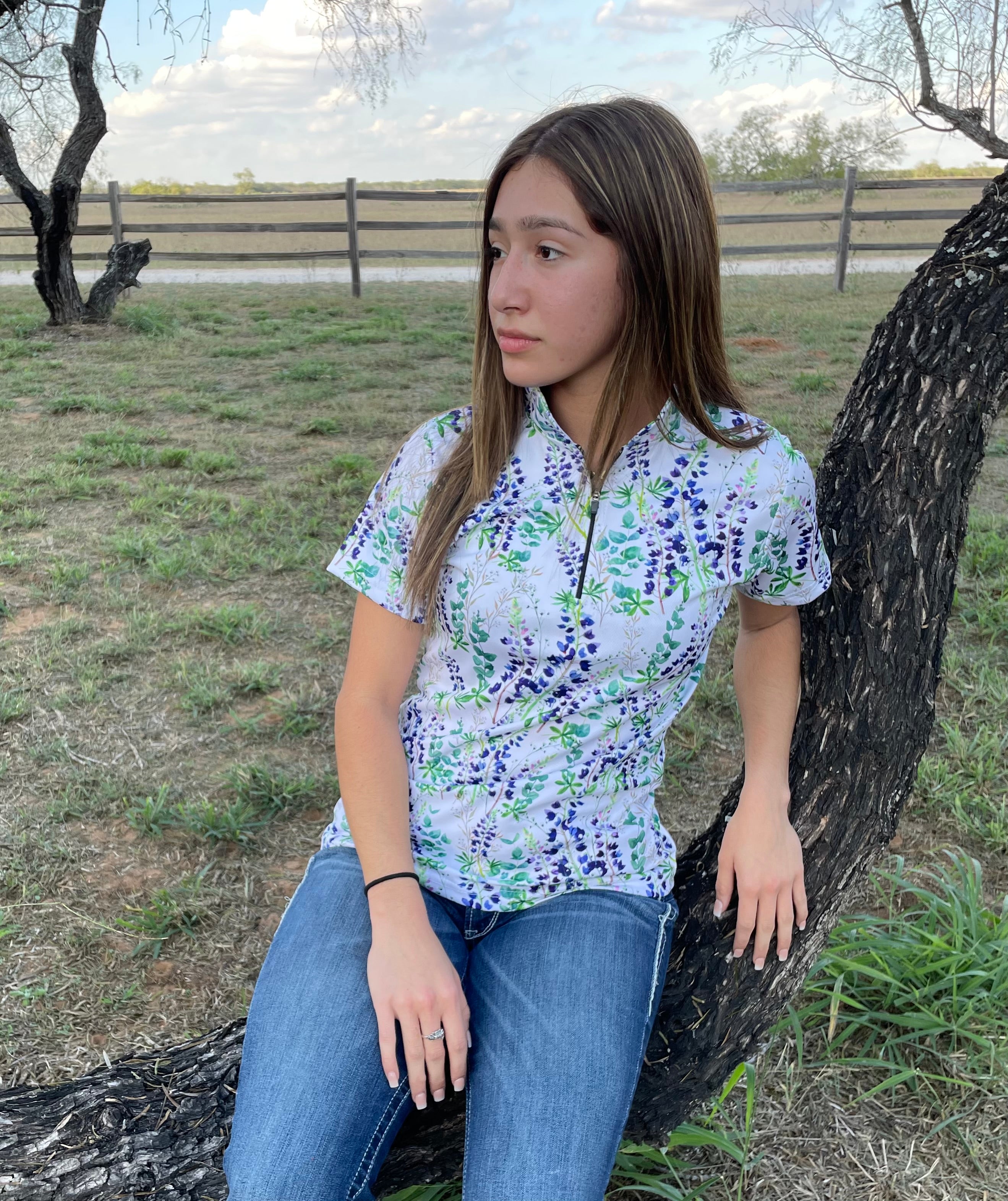 "TEXAS BLUEBONNETS"- WOMAN'S POLO WITH ZIPPER