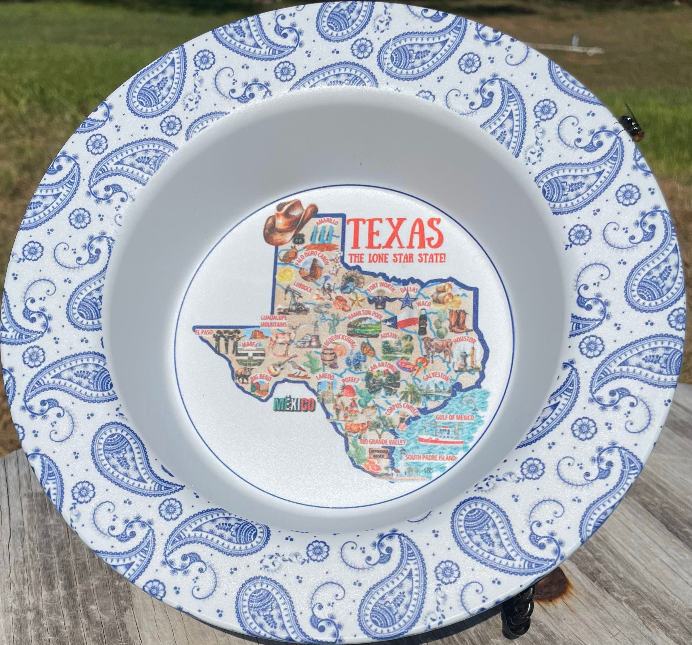 “Texas Pride Collection” bowls